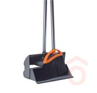 Szemetes billenőslapát nyeles+seprű szett AVIO 822